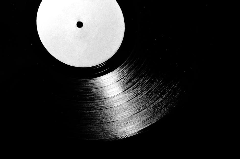 Bonobo and the art of sound in the spaces between - The evolution of Bonobo and his signature sound